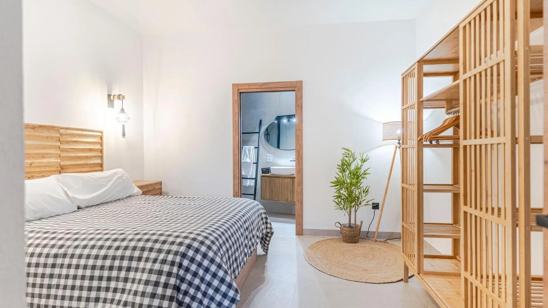 Rentitspain Casa Lavadero Historia Y Confort 劳约德安达拉克 0*,  西班牙