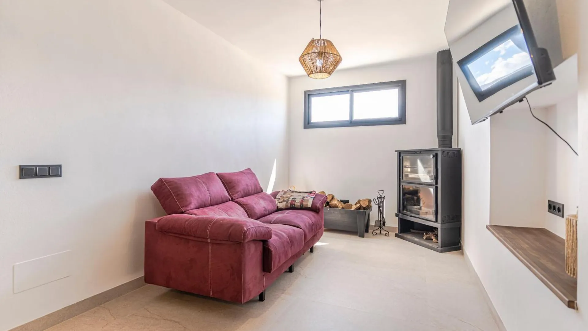 Rentitspain Casa Lavadero Historia Y Confort 劳约德安达拉克 0*,  西班牙
